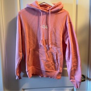 424 hoodie size small in pink women’s